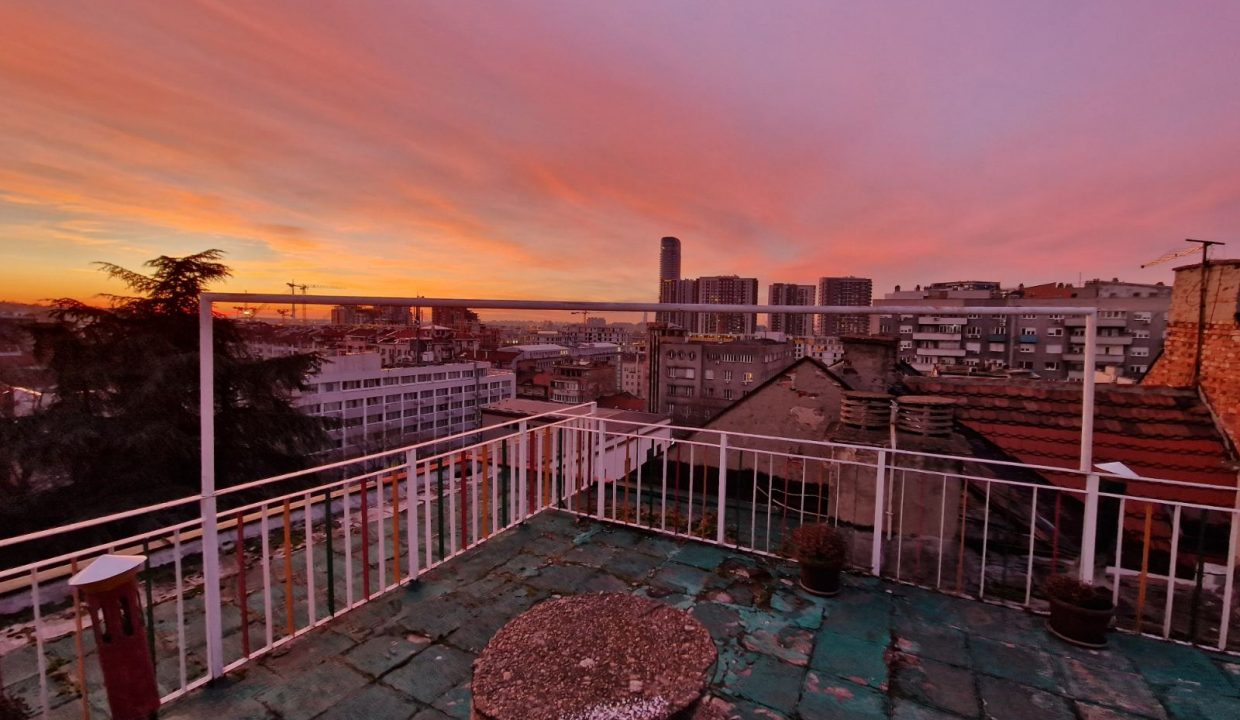 IMG-f15df5712a4bf82997a3d3959062b3e2-V
