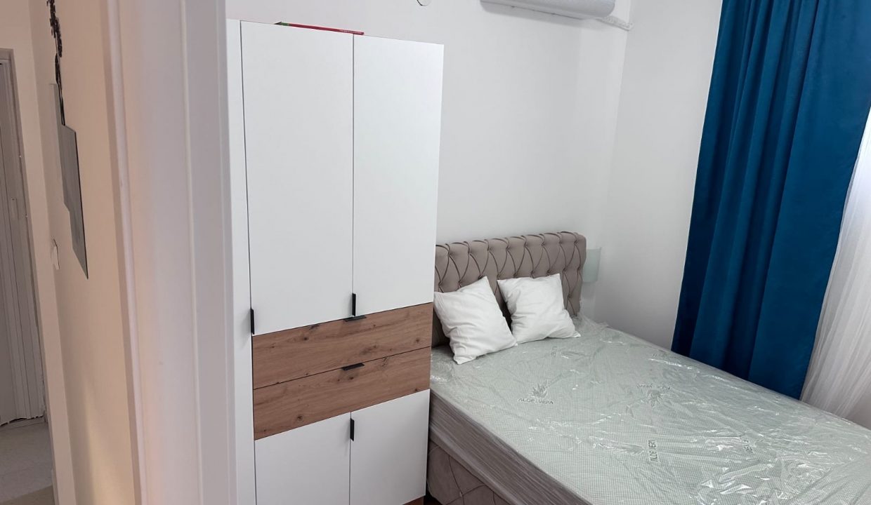 93edc265-7f0e-46f3-a233-0252aa7d80fb