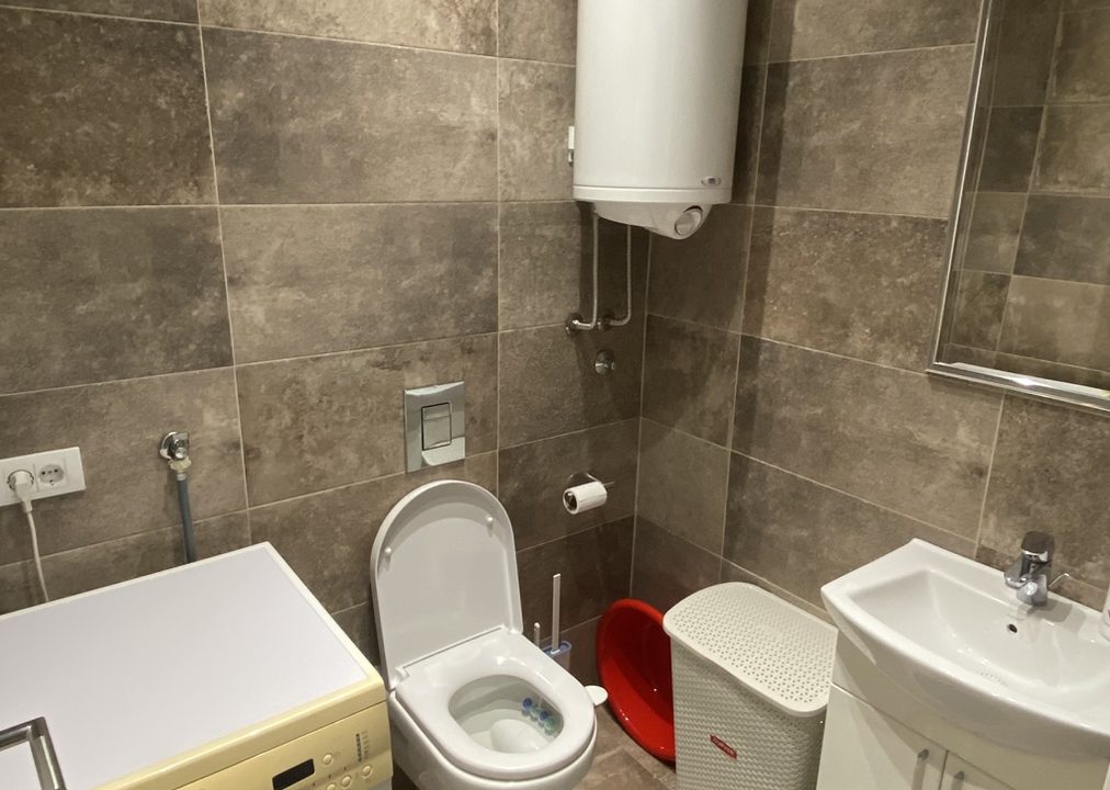 IMG-4fcf974167ed51c8d525ef2d583042d1-V