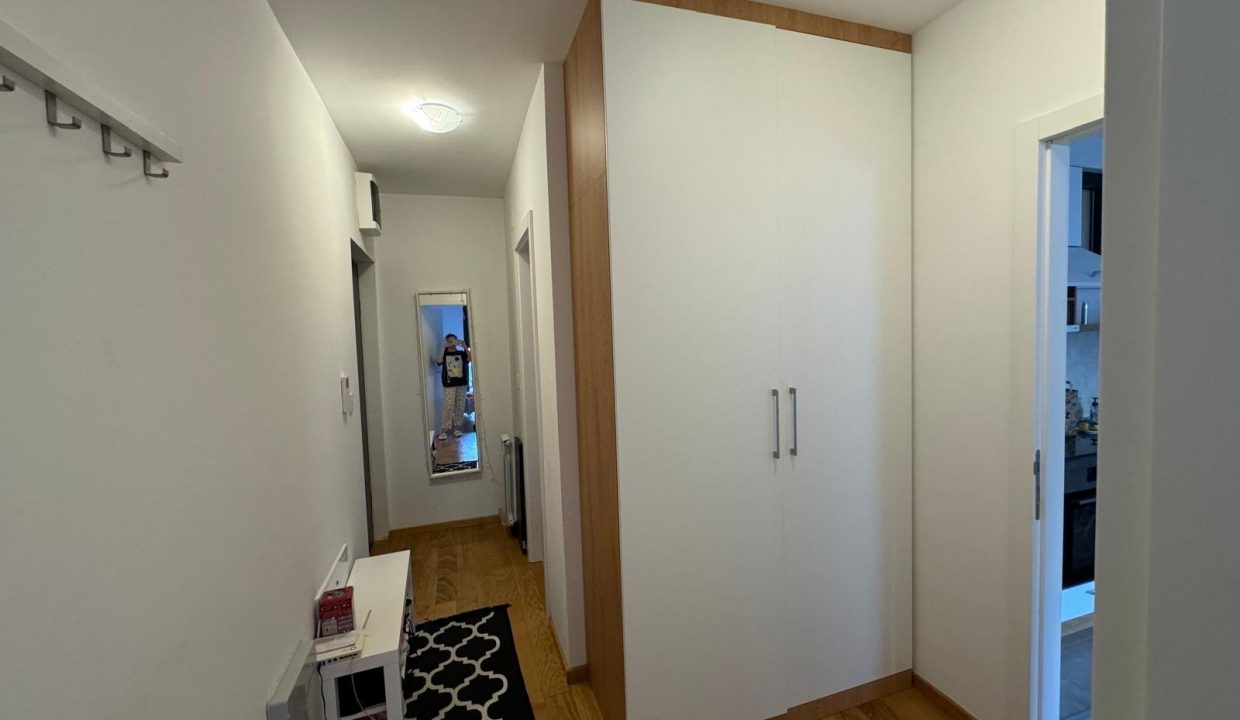 IMG-6629c61e1fba6ef263f896a93dd9fbb9-V