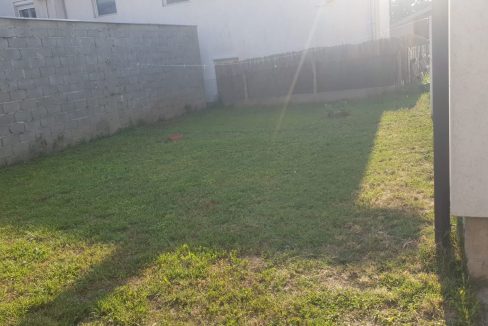 Lawn 1