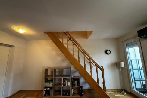 IMG-3d037eb98aaa7c90fe937a0aaee77d31-V