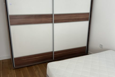 IMG-cf8c568de5d782fe21e821820fcd83b3-V
