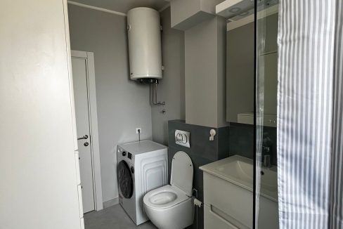 ba160d03-7c3c-4025-b124-14e1cb338c0f