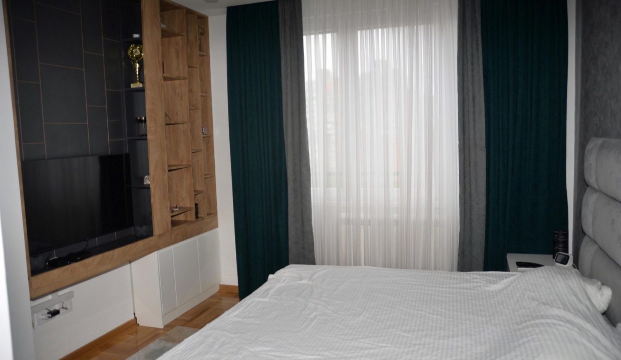 image12