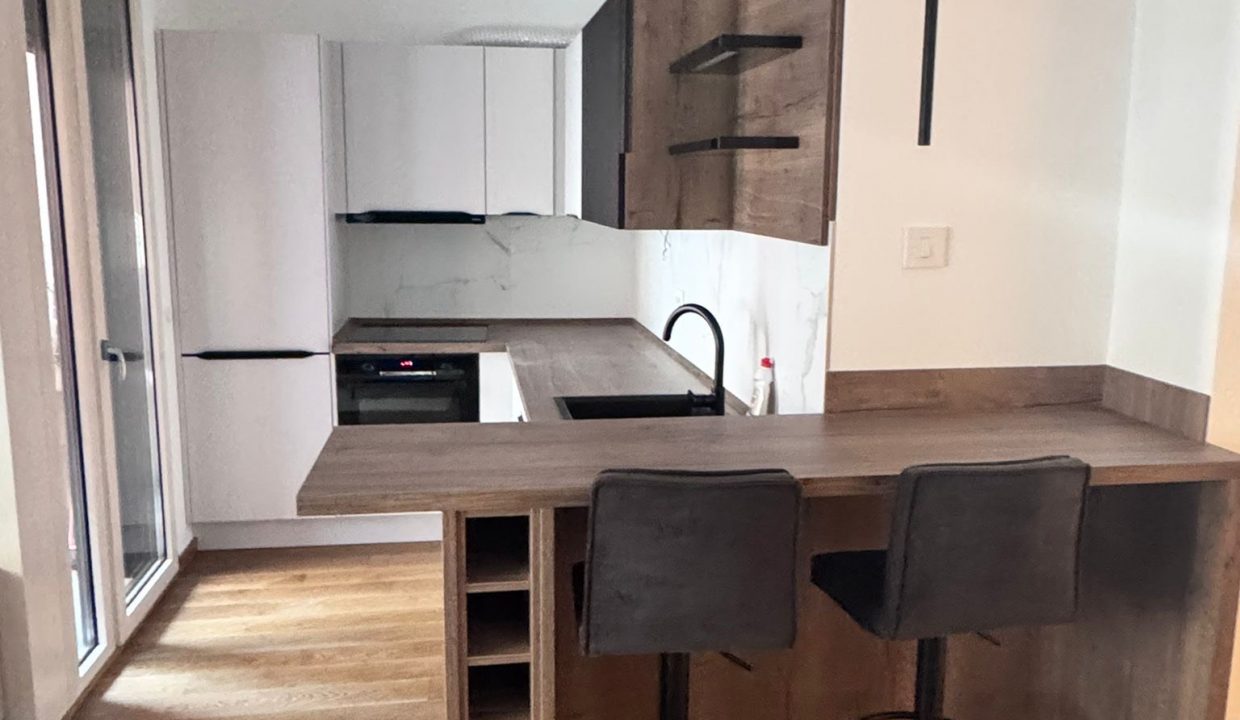 1bd6881b-c769-41dd-be93-7aed661af716