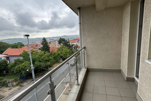 d3321525-9fc0-47bb-a267-123a9c69f8e6