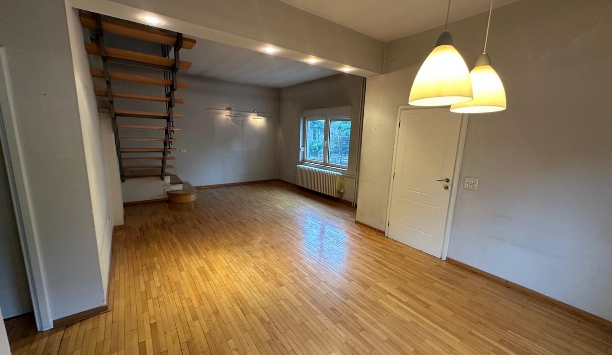 48001524-00c0-4627-9b72-4bd629de2960