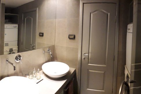 Master Suite 12 - Kupatilo 03 - Panorama
