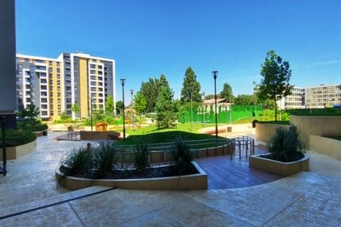 24be3307-6e10-4c24-b4e7-02c1b3409043