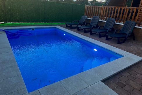 2c77b09a-44fd-4a42-9641-db7622e377df