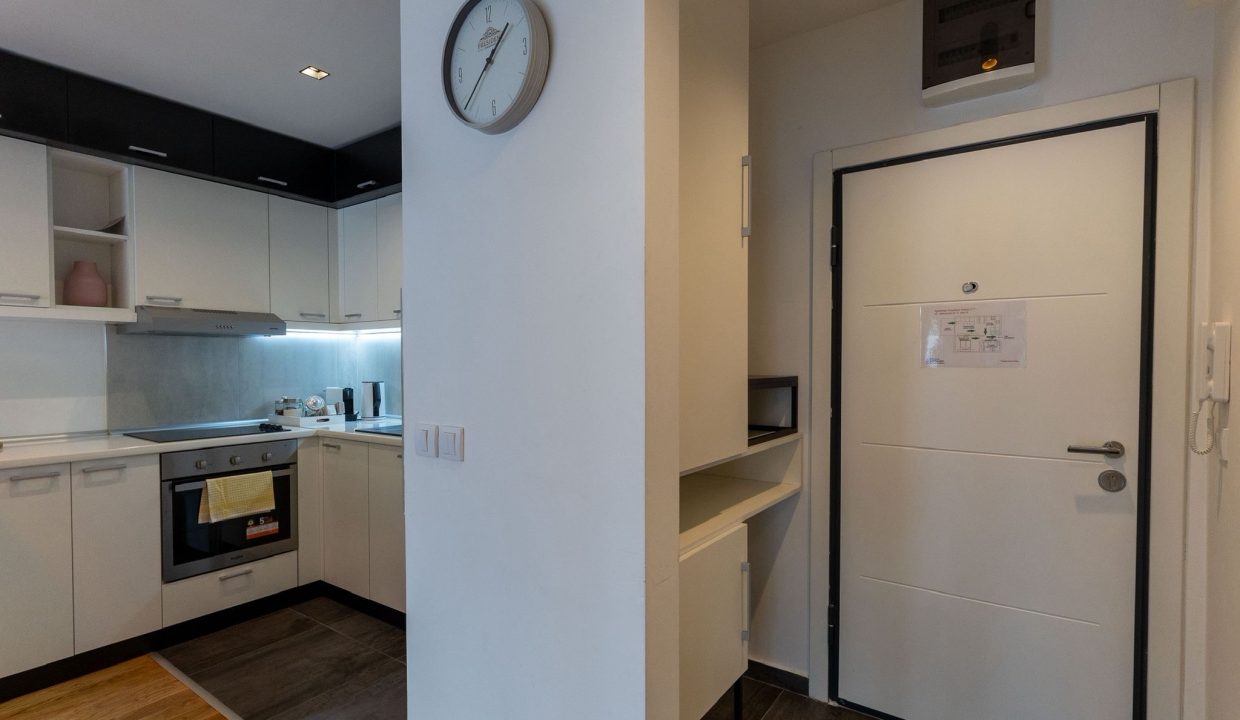 4b9256b6-7fa5-4694-b9bd-41d778cc11b5