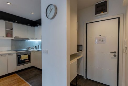 4b9256b6-7fa5-4694-b9bd-41d778cc11b5