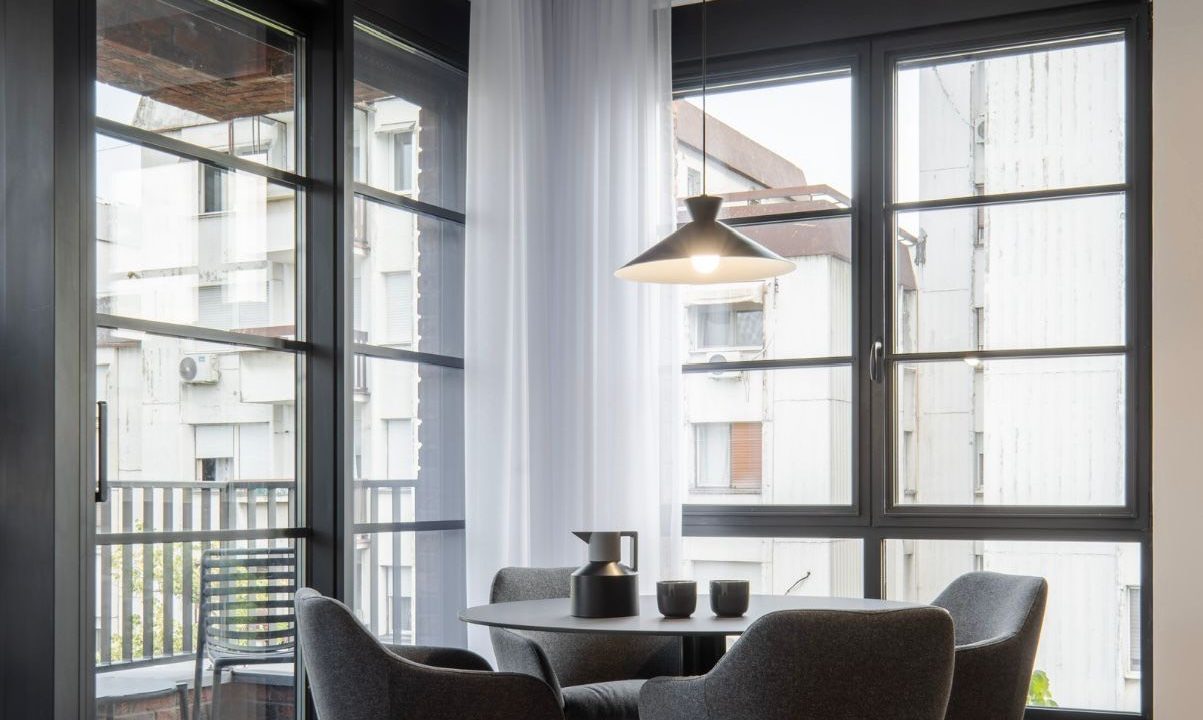 55b01fd6-8491-490a-9f00-35a38d4d3d68