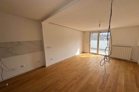 5B41F5DC-2282-422C-B0D0-CCE52457605F