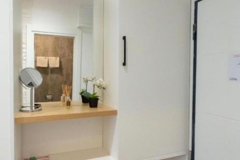 5b30db5d-e105-4fa9-9782-97db9d4b0aac