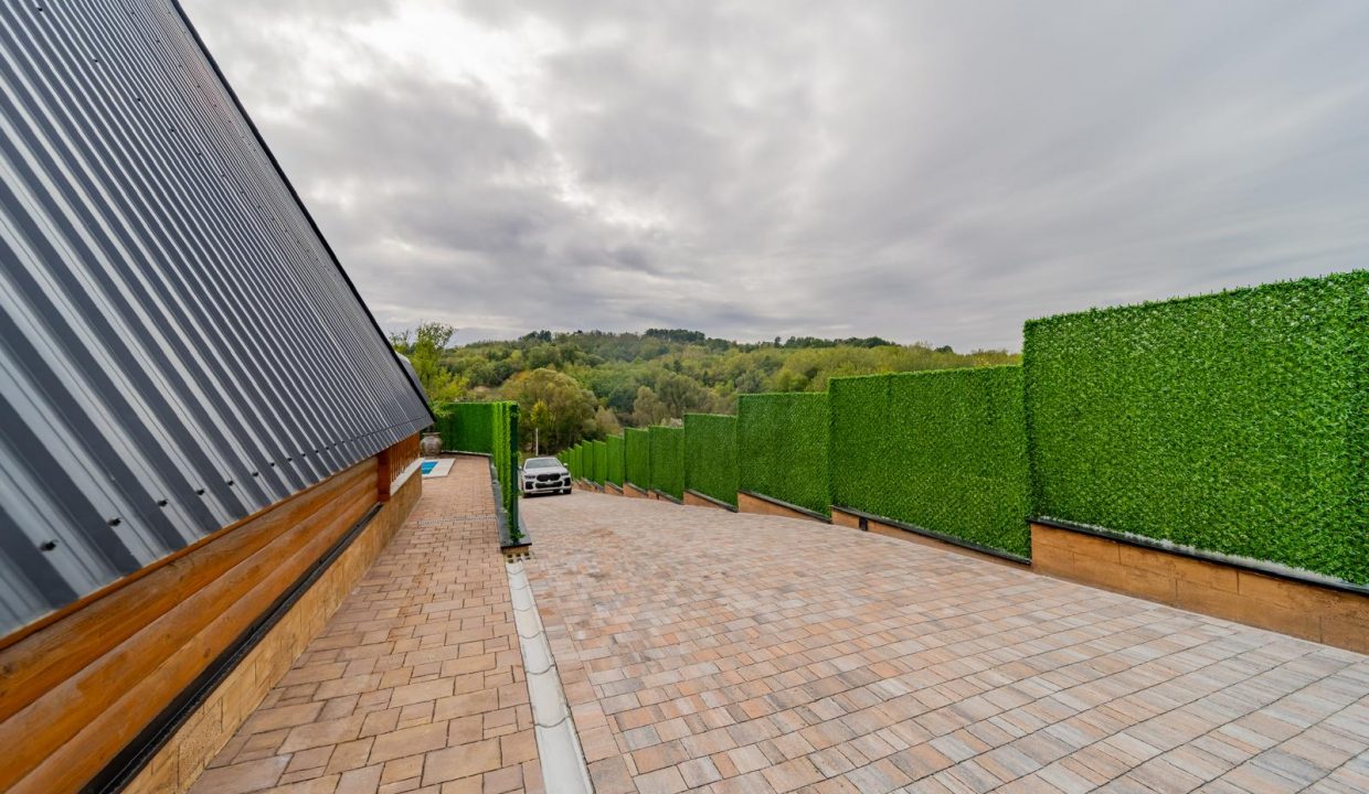 62d98e40-184f-4859-8d61-1d934f2e2a37