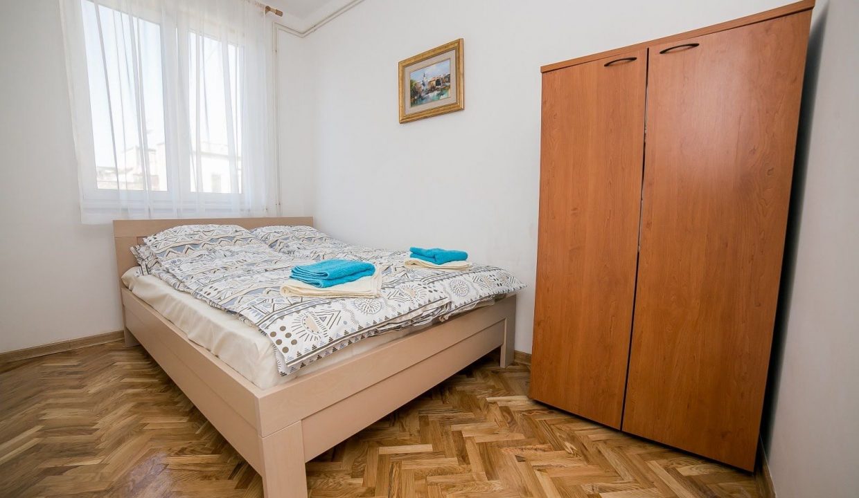 763b717c-733d-4952-8b69-a1b4cb5edda4