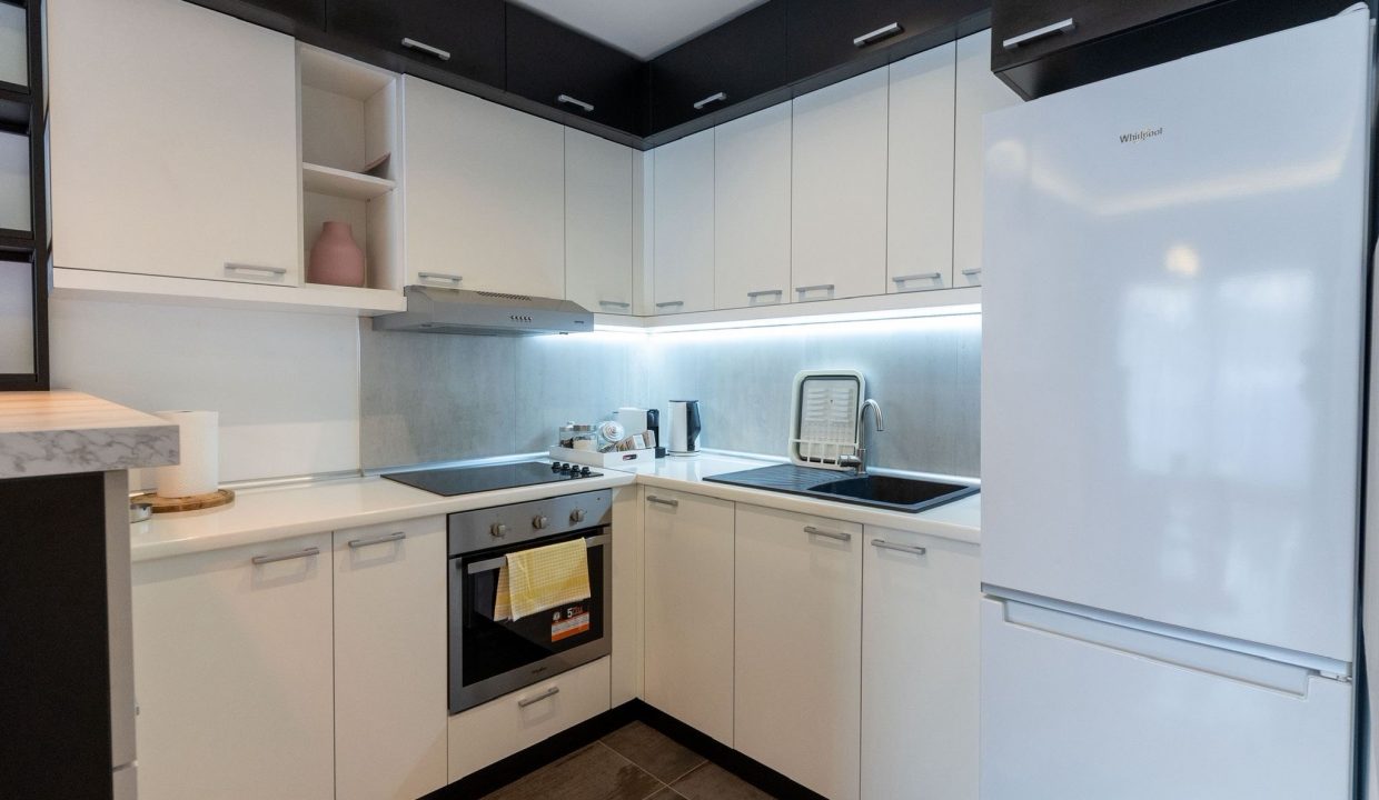 7715b7c3-ced4-41cd-93ab-7c10a6527bda