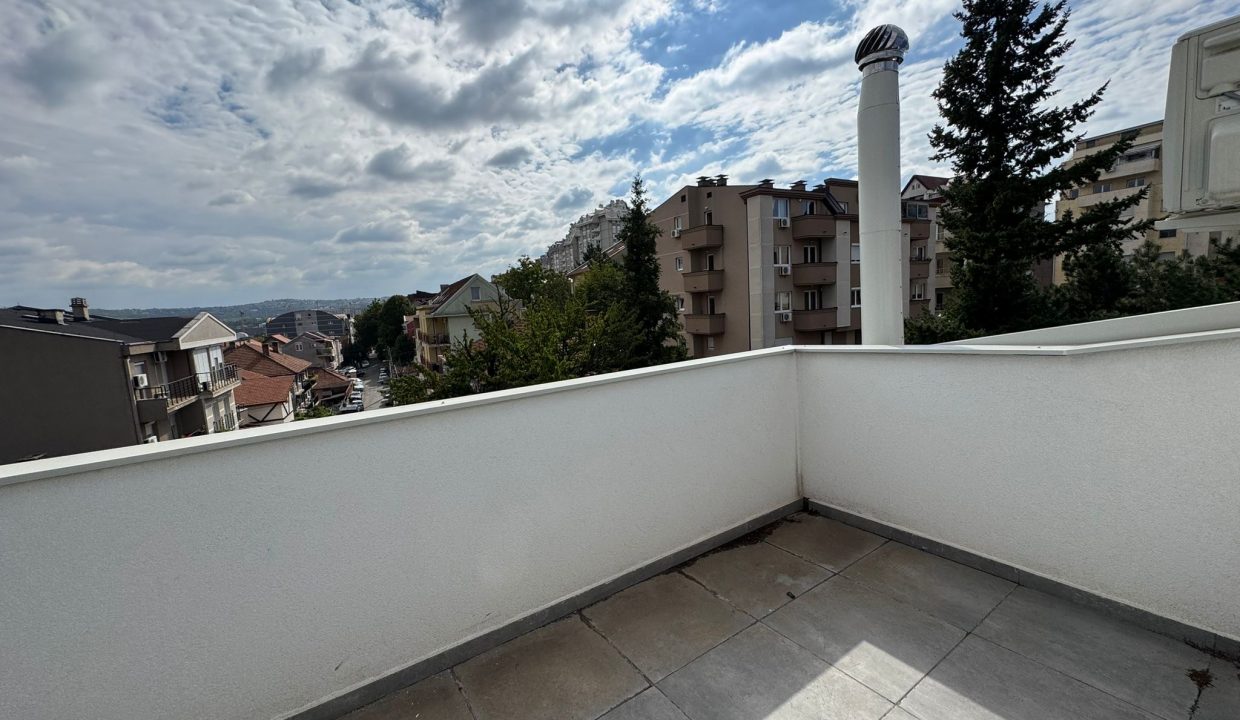 7C9059A3-9B48-4E91-BF02-60BEAEBF4725