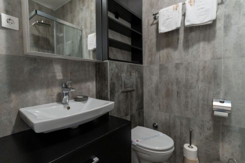 7c4f2bc2-d139-4183-a8b5-b523cbc6f826