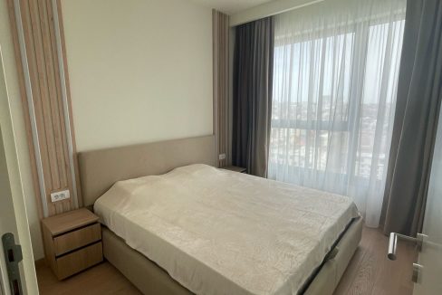 81966928-865a-4ec4-a7b3-7cd25fbf394f