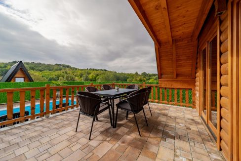 92ffee34-6a53-4558-a6b1-44a5d52629c9