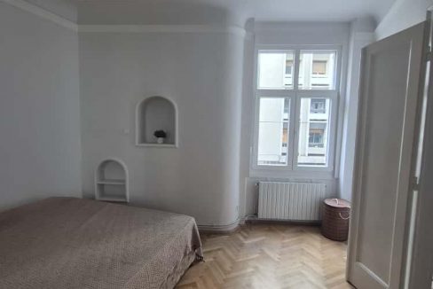 9647d2b2-e80e-4bba-9687-99fb954c7b0d