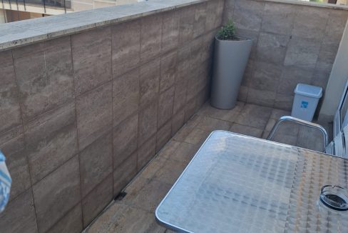 CB9C281F-60BB-49D7-B63D-98497274C355