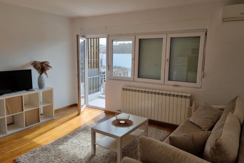 IMG-068be56da145dc688e5fb2bd6a5ab232-V