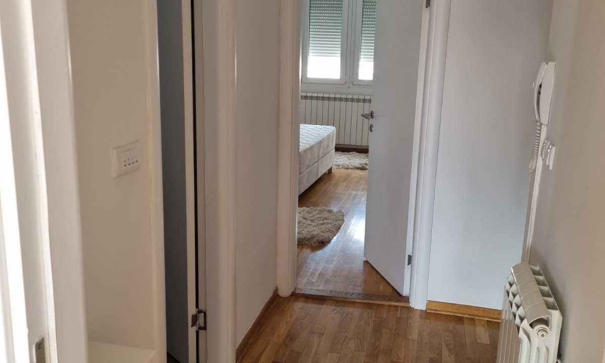 IMG-2b8ac0f164e29790eda76b6454d32a51-V