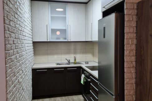 IMG-49e86a3bef6acff7c4b42e51a9028f1d-V