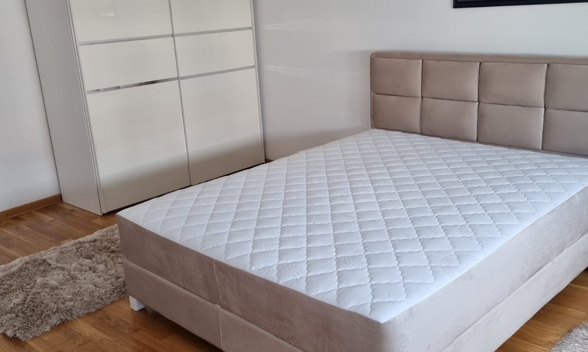 IMG-7743c03afd11c16af305116b2e0f6f0a-V