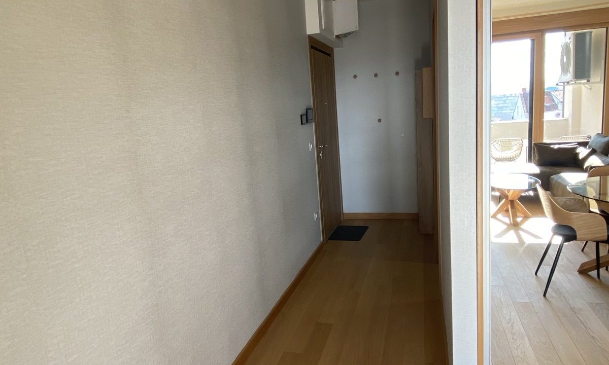 IMG-8c75f892f170f1d7eedefc648bf206e8-V