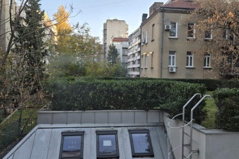 IMG-9c2917162fa2a4ca6a4f5c60a981cfda-V