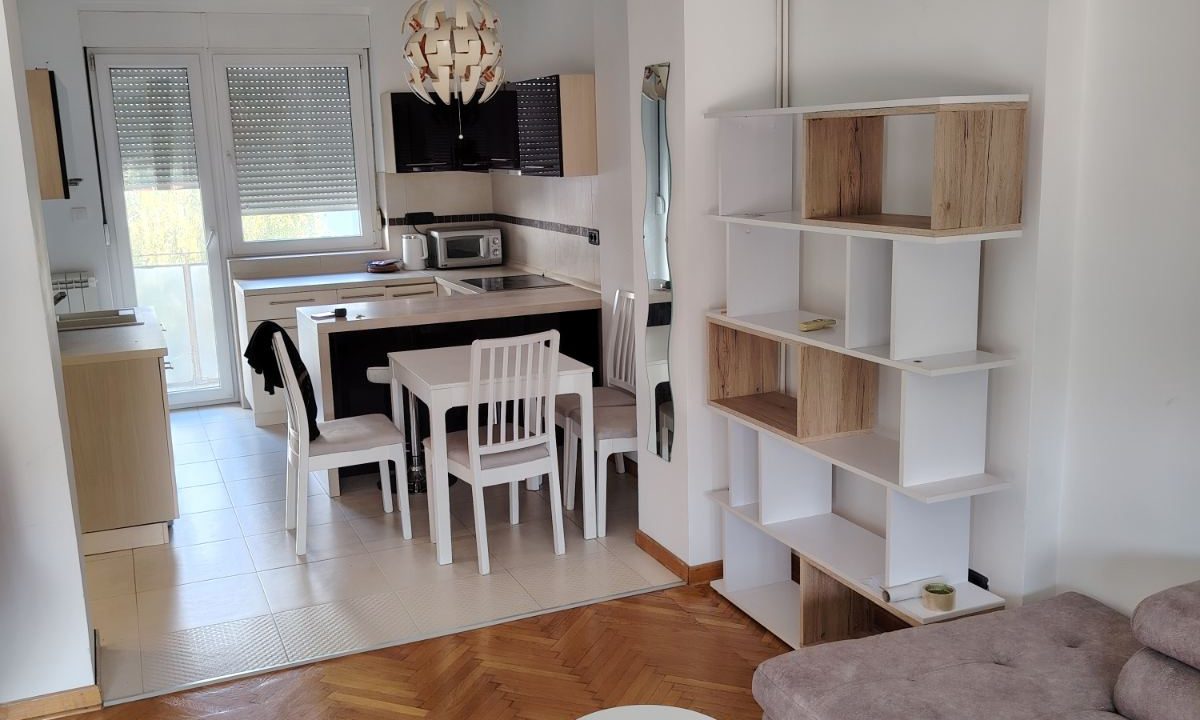 IMG-a7278fbdbc2fbe9f2e3a9bb07afd4933-V