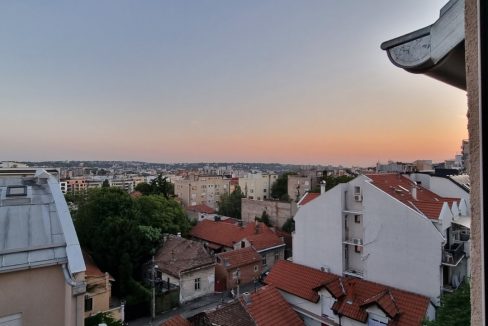 IMG-aeddd6f0381e971298e19beed2efb3a2-V