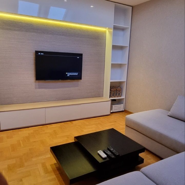 IMG-b1e07e2ff2f8eeb8a5bd11c5814ec465-V