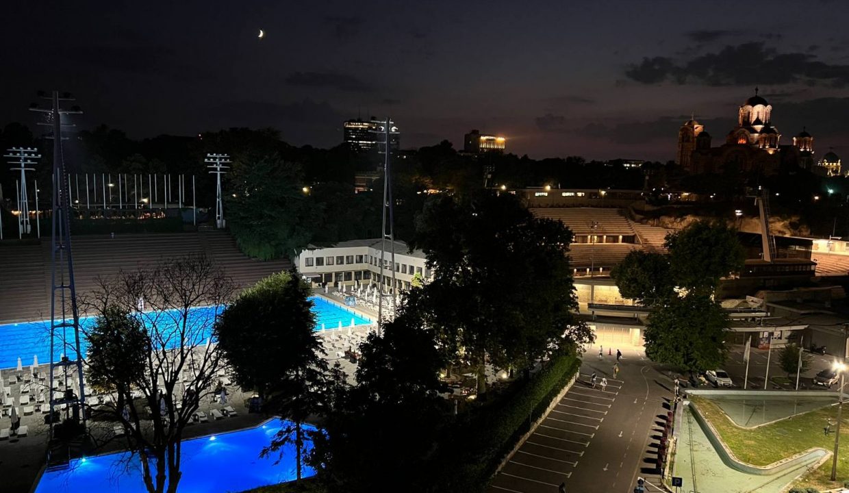 IMG-e9900b103e93e7e2bcf3ff80be12ec2a-V