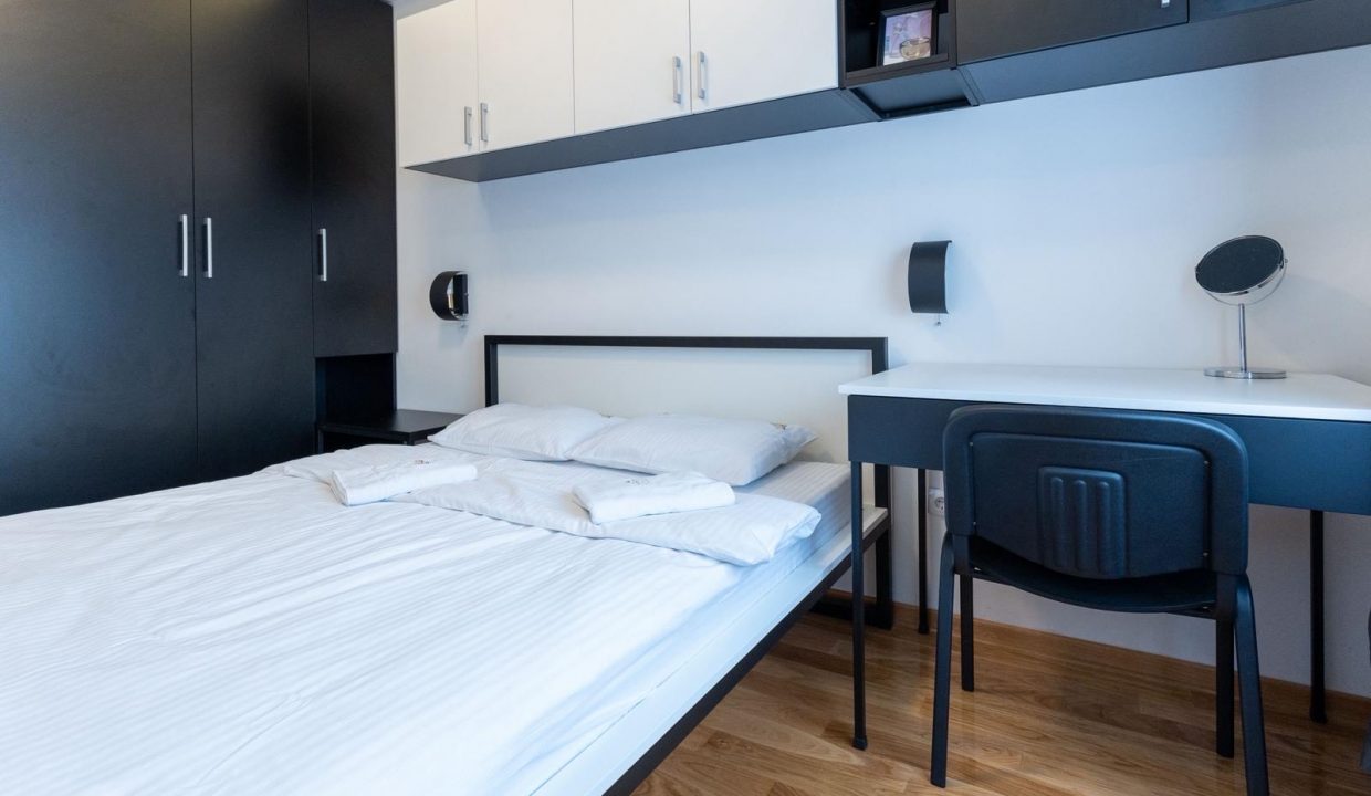 af8cf1bc-9dd1-416a-b729-1cd6a81100f5