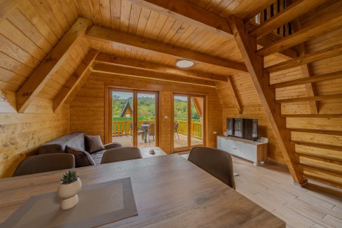 af9cbb13-3ecc-42d9-a81a-fa1eacb3fac0