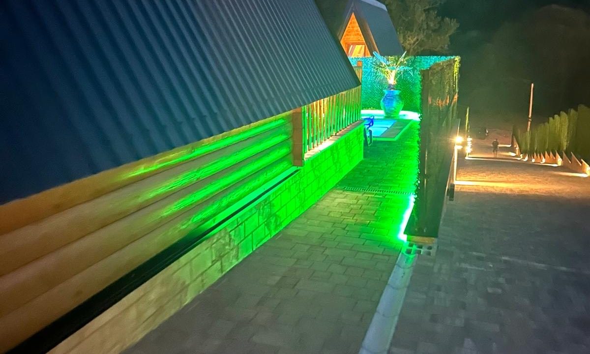 b245bd9c-c649-4d4b-be8c-1905b33dc1af