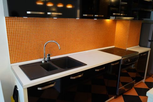 c78928d6-42f8-47e4-b7c3-1573c0e4b976