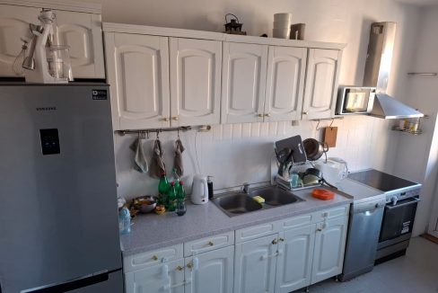 cadd6f03-b4d5-4ba2-b856-c4257193687e