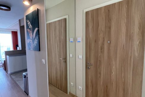 d001d4a1-8558-4ac8-9c92-6f8086144748