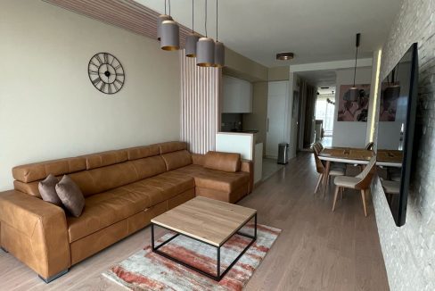 d68abcc5-b39e-4435-b36d-dc422589158d