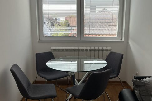 d869fab3-5448-4d9b-9993-8ef49e77af3b