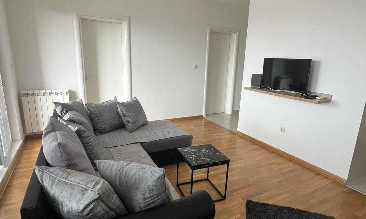 e11f5b37-29c3-4bf1-ab64-139165880e27