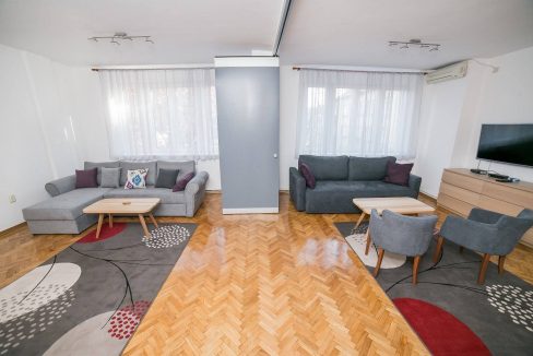 e2755de9-7362-45e5-bc91-d7d9df50c83e