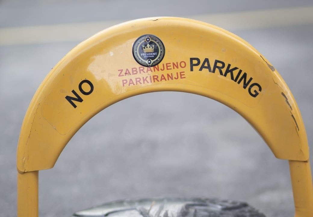 e6c2ff4d-9e64-4d75-82b4-466854011cda